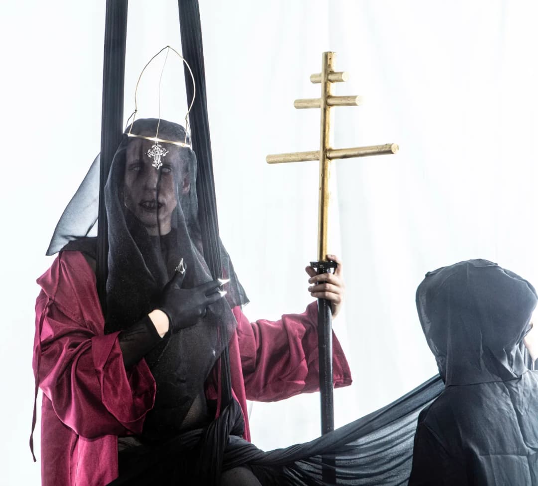 The Hierophant photo 1