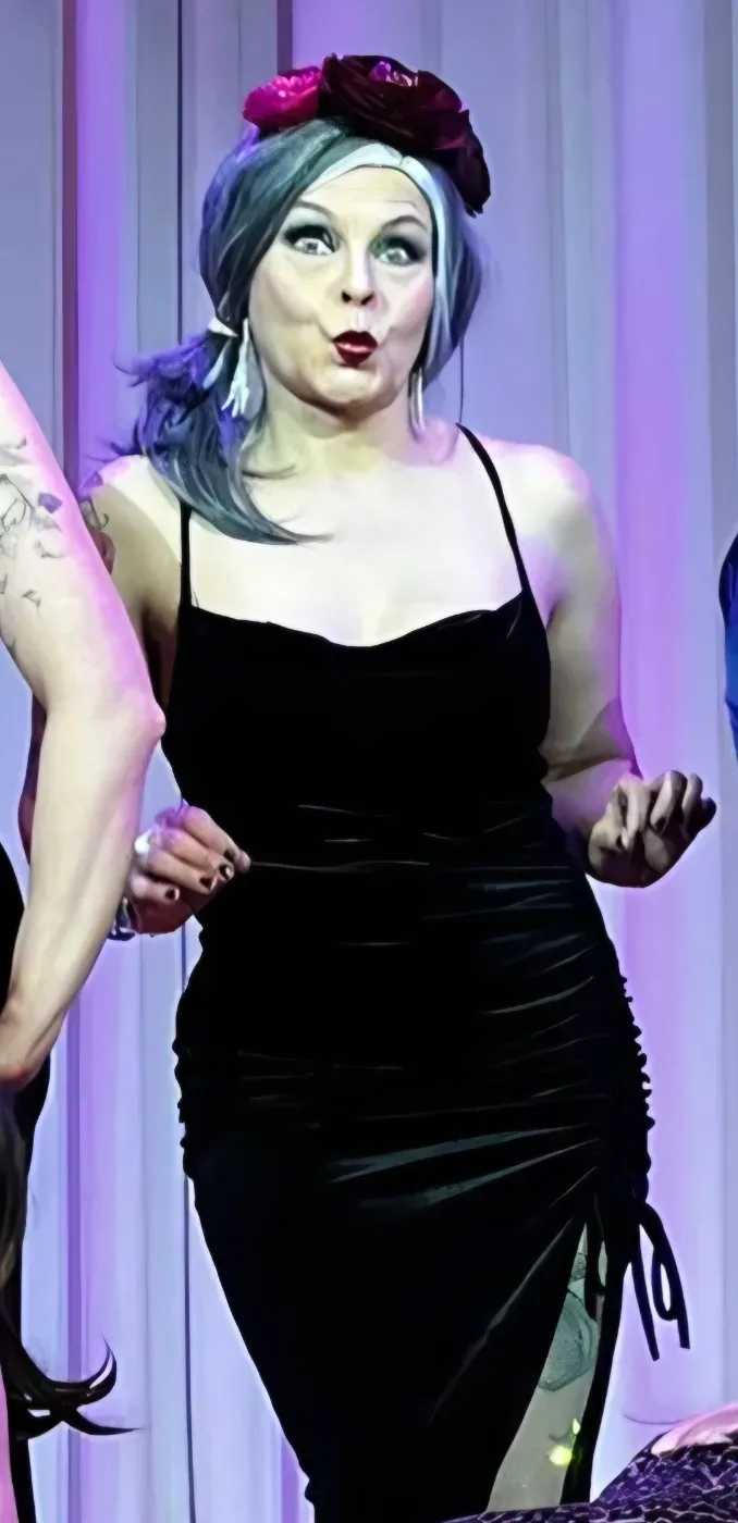 Maisie Buns