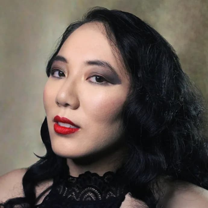 Mae B. Koi