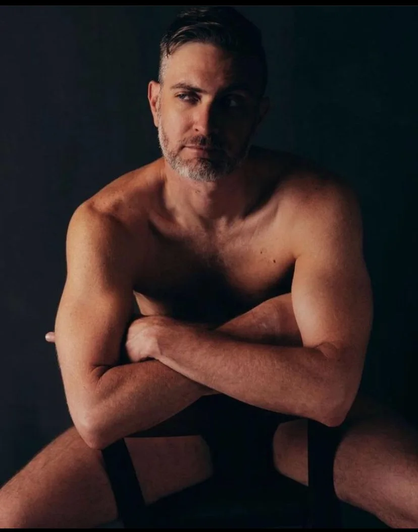 Buster Derrière