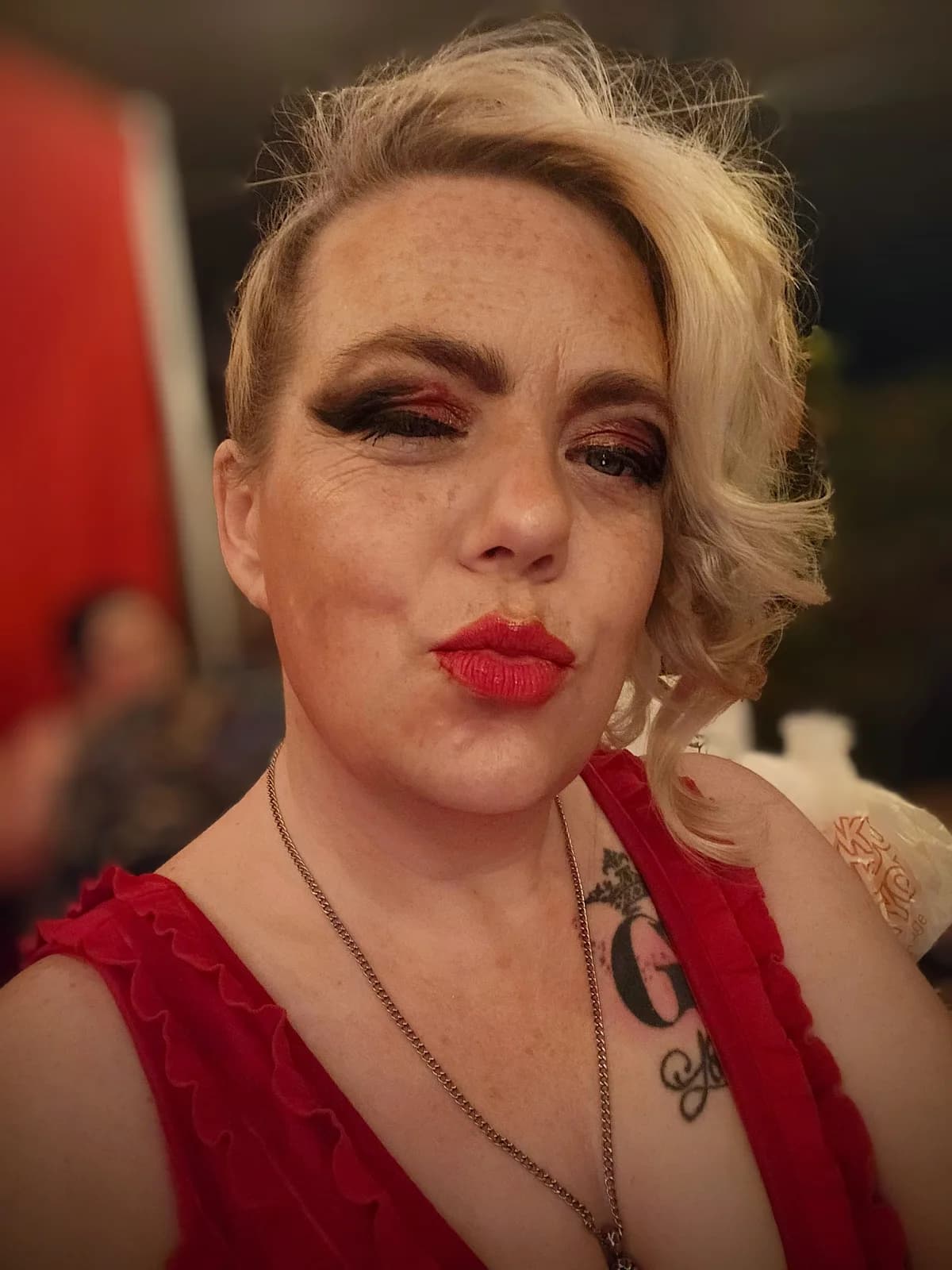 Glitterati LaReaux