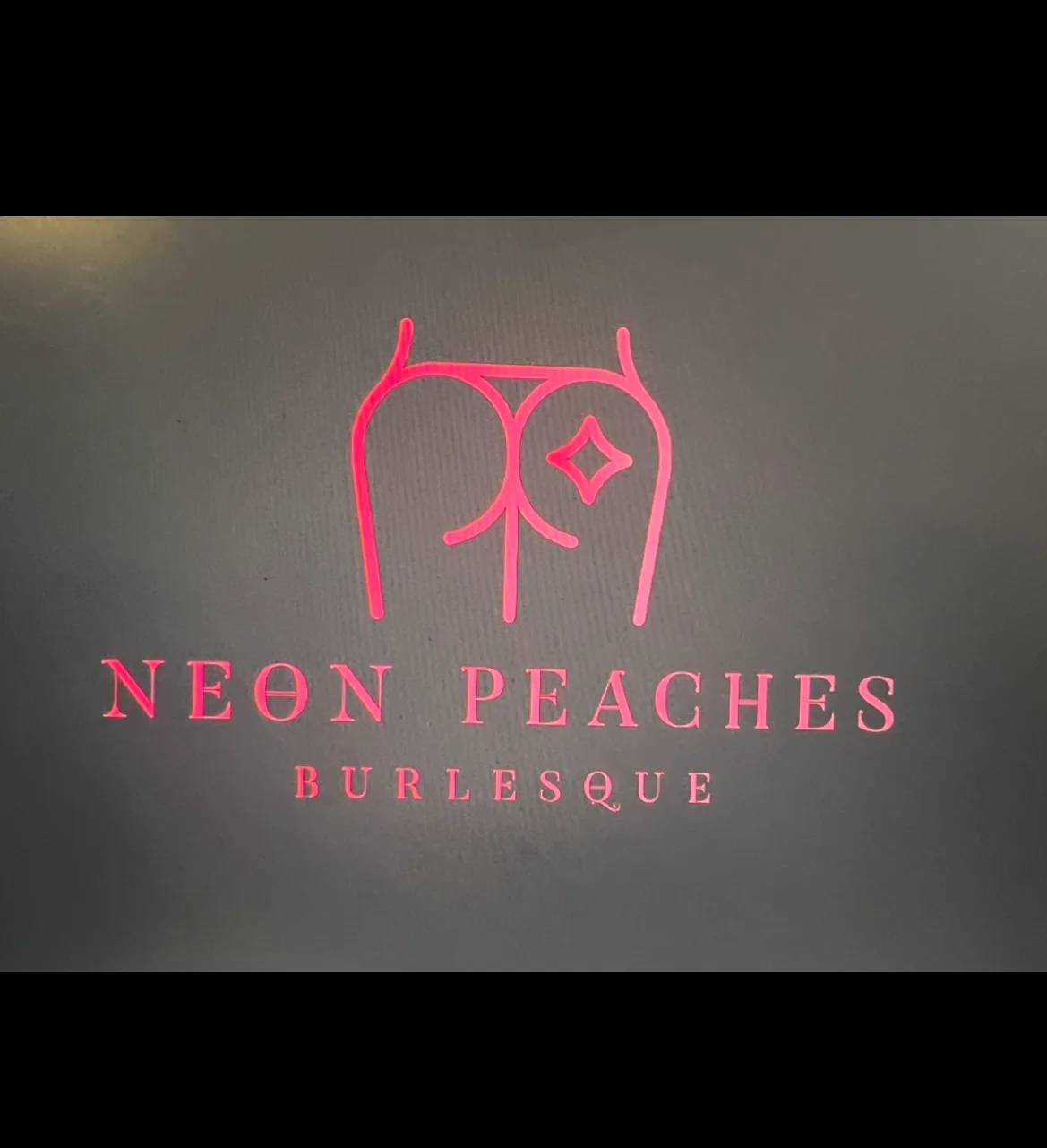 Neon Peaches